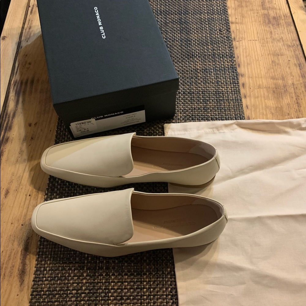 Woman’s flats.  Brand new in box
